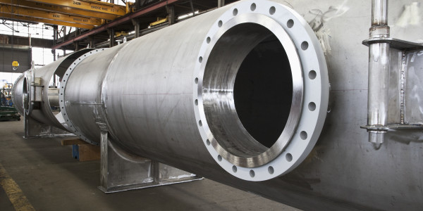 Tuberos · Instalación / Mantenimiento Tuberías Industriales en Madrid · Conexión de tuberías mediante roscado, bridas, juntas o acoples