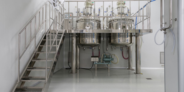 Tuberos · Instalación / Mantenimiento Tuberías Industriales en Madrid · Instalación de Sistemas de Tuberías en Plantas Industriales